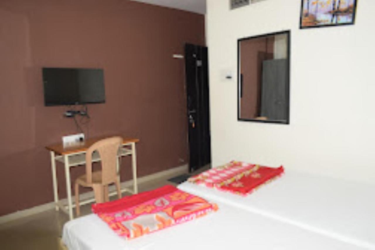 Hotel Vaibhav,Akola Εξωτερικό φωτογραφία